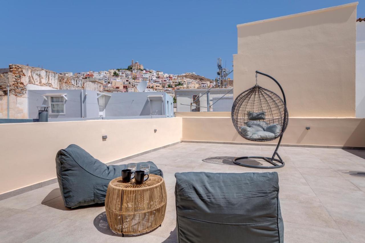 Theogonia Apartment Ermoupoli Ngoại thất bức ảnh